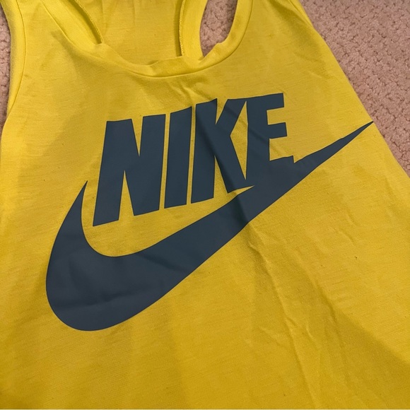 Nike Workout Tank Top Size XS - Picture 5 of 5